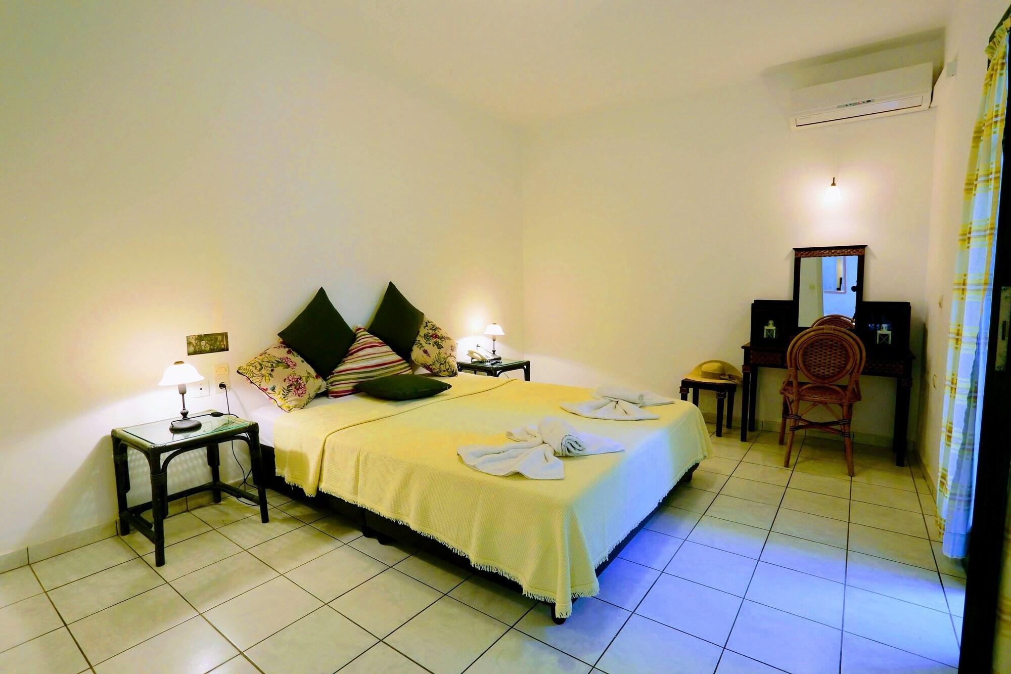 Aquarius Exclusive Hotel - Breakfast And Meal Included Ираклион Экстерьер фото
